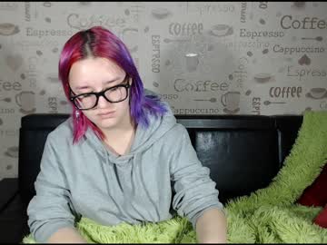 Em diễn viên phim người lớn cao ráo