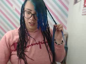 Victoria Daniels chịch nhau với anh bác sĩ
